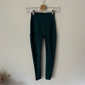 Splits 59 Leggings in Dark Green Size Small
